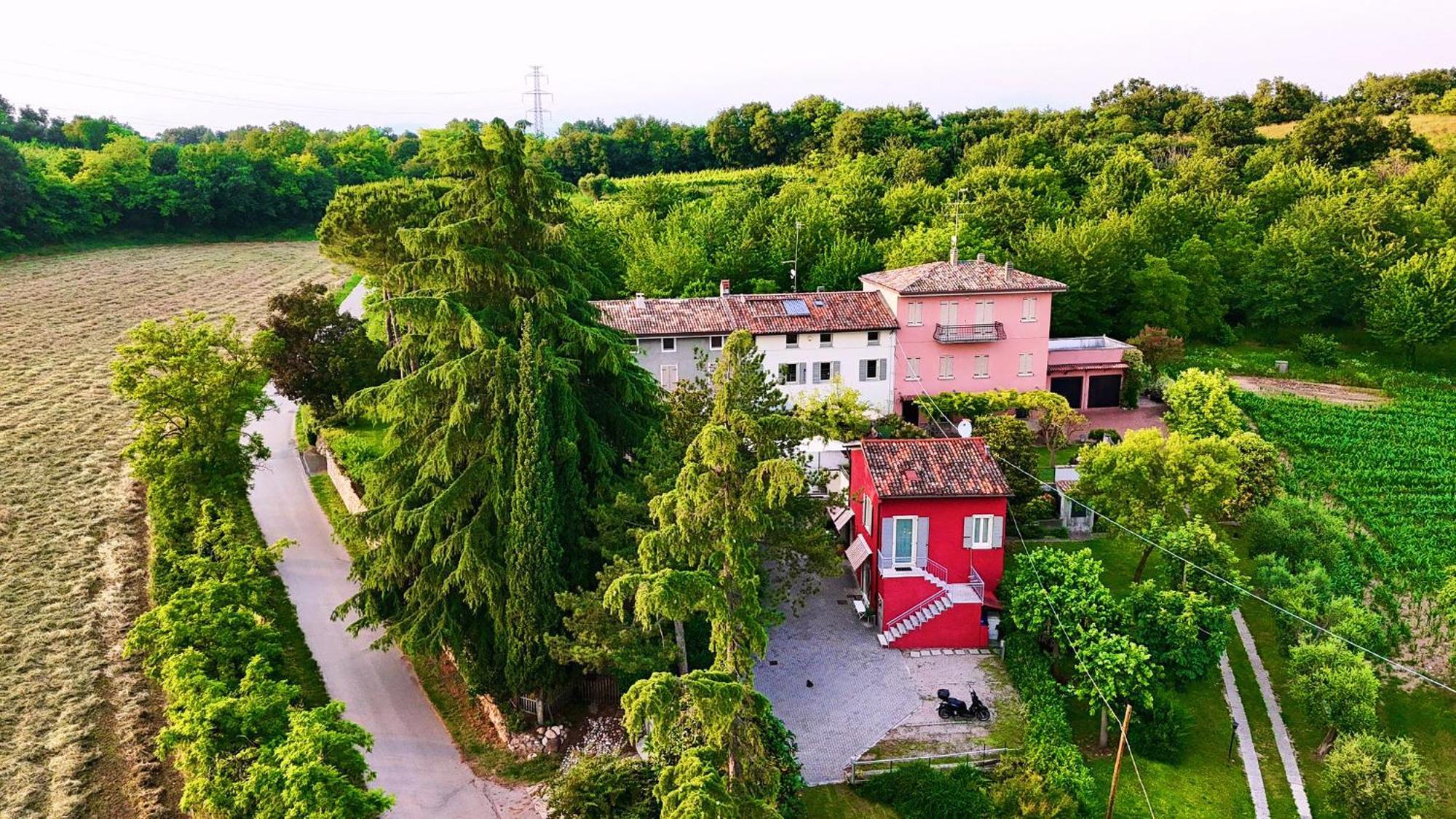مونزامبانو Villa Pille المظهر الخارجي الصورة